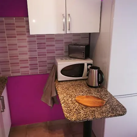 Modern And Homely Duplex In Secure Holiday home